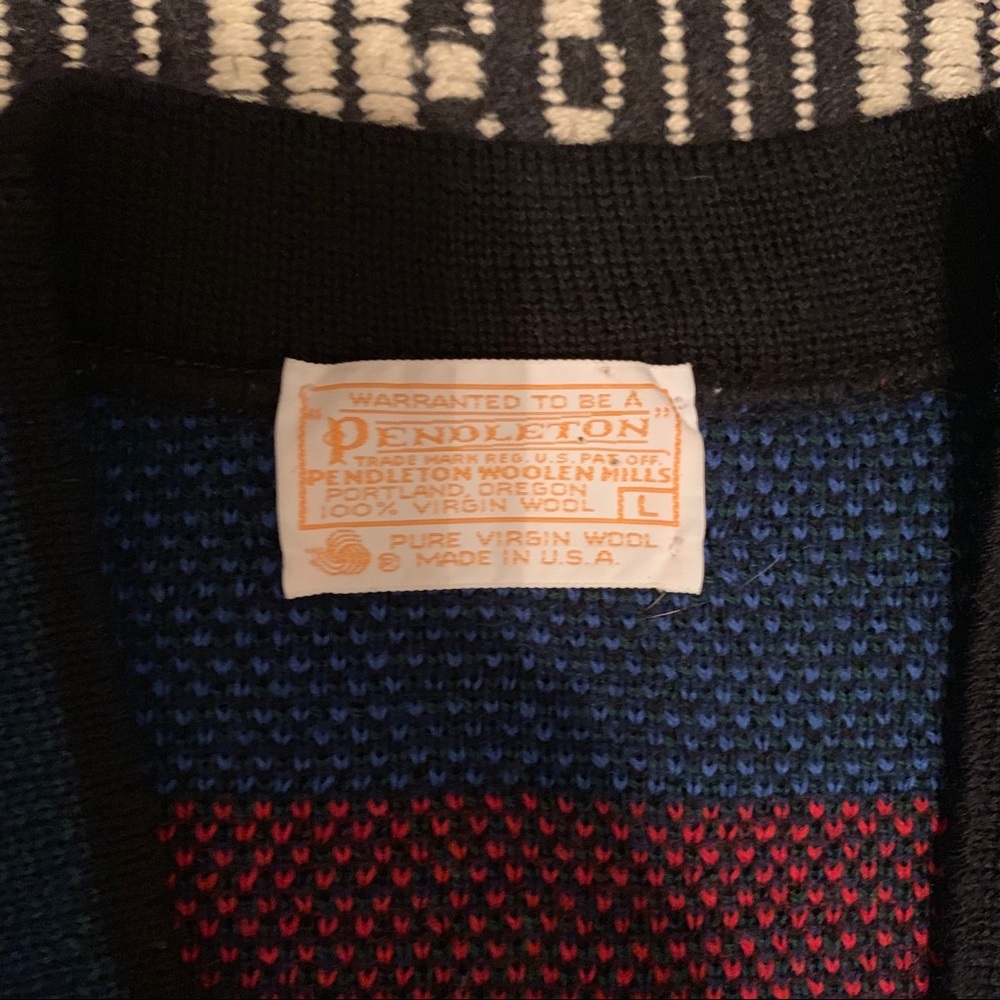 Vintage Pendleton Sweater - image 4
